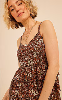 Model wearing maurices clothing.