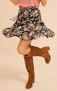 Model wearing maurices clothing.