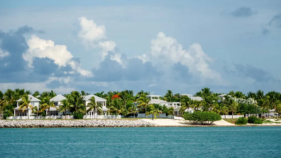 How Ultra-Wealthy Buyers Are Redrawing the Global Luxury Real Estate Map