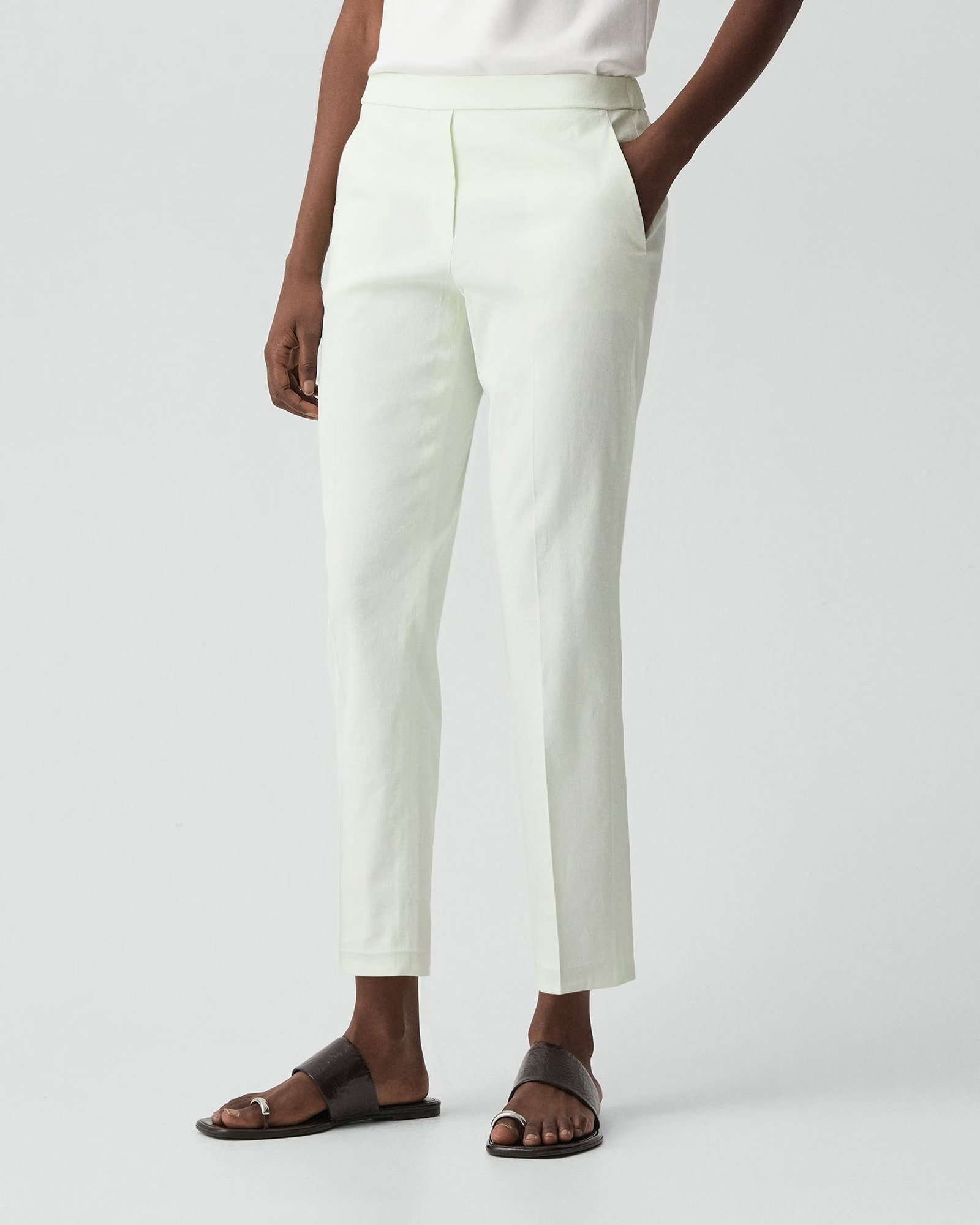 Treeca Pull-On Trousers in Good Linen