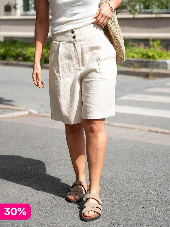Klassisk shorts i 100% lin