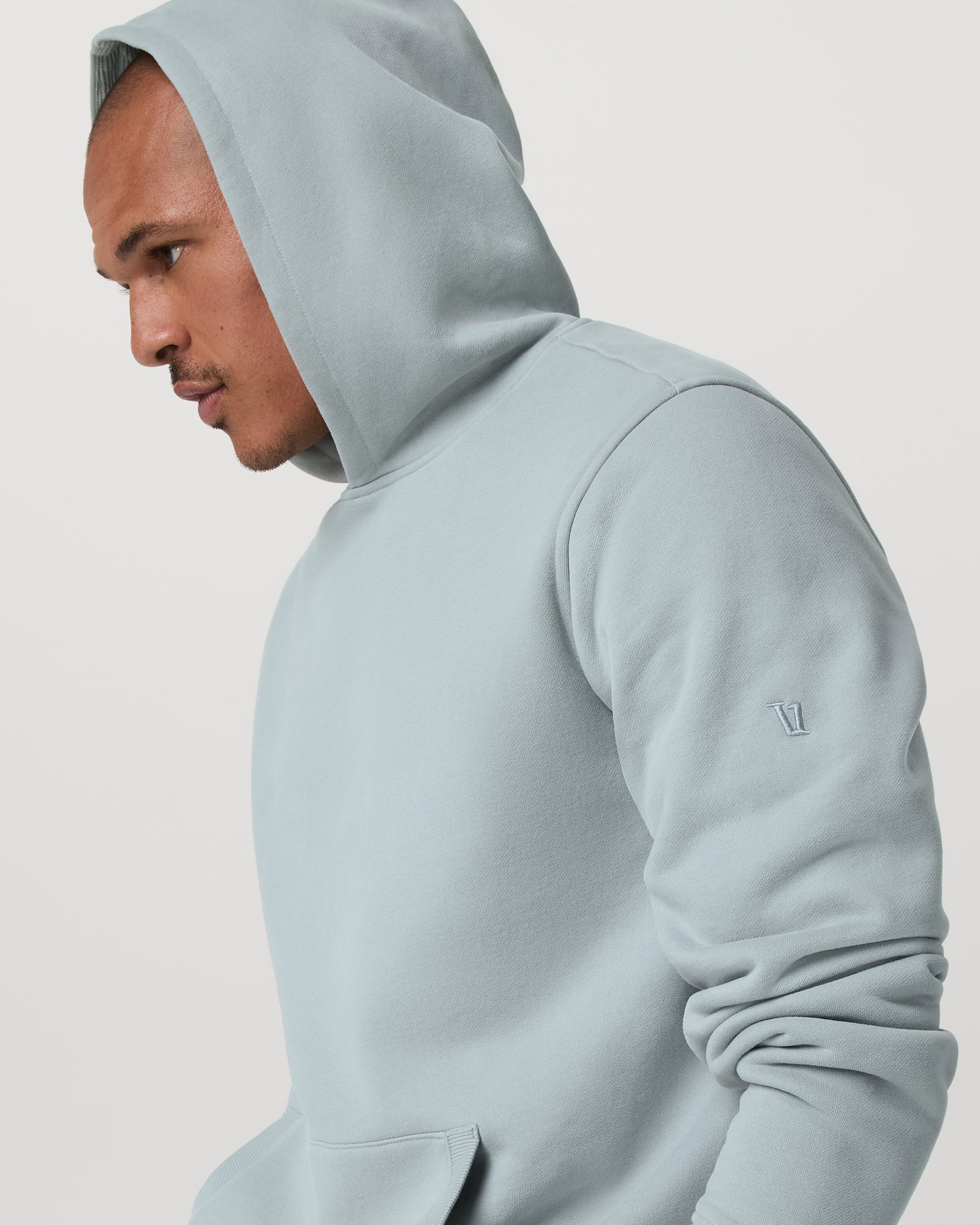 Image of Vuori Seaside Pullover Hoodie | Blue Haze