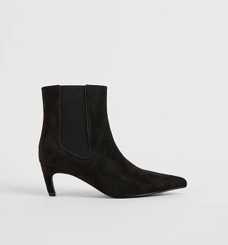 Gusset kitten heel boot