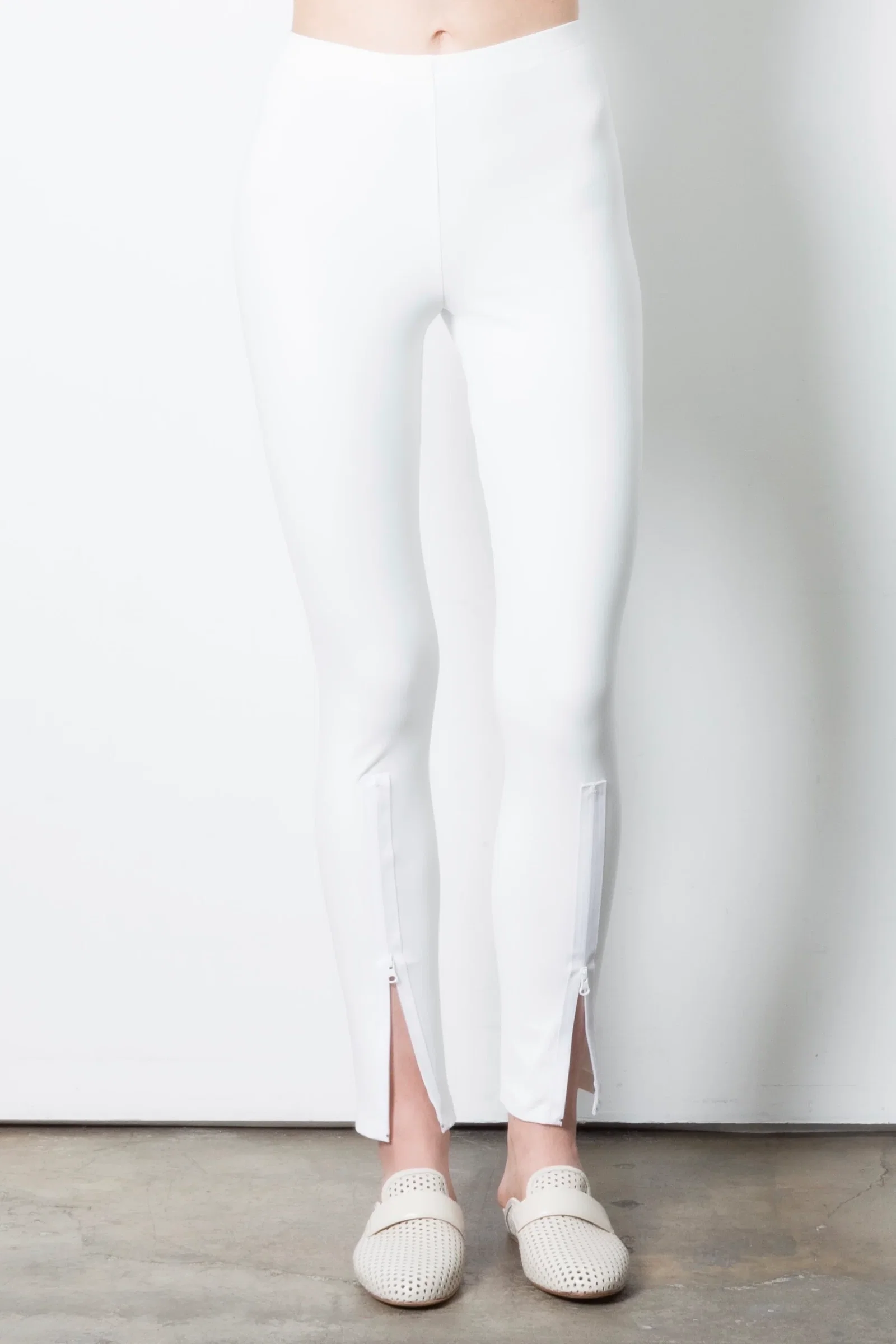 Image of Tech Stretch Pant w/ Front Ankle Liquid Zipper - TAKARRI CORE