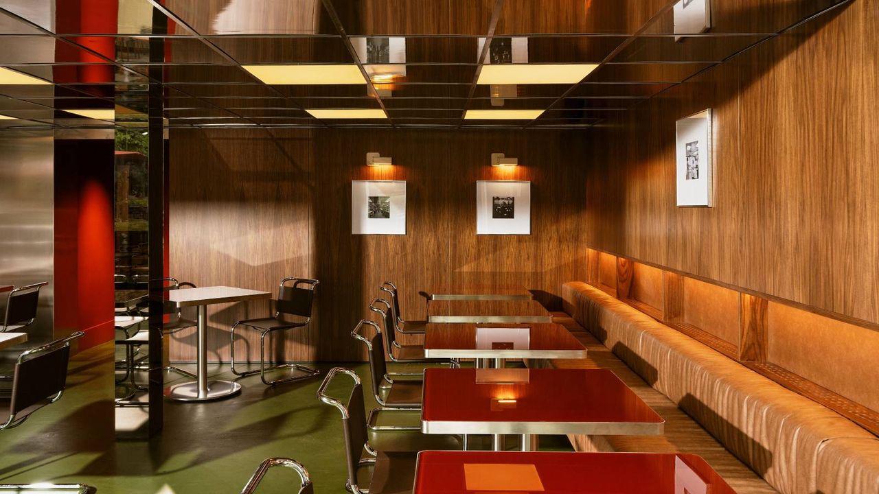 Leve Office Bar