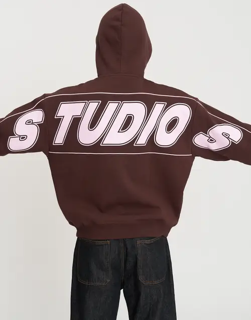 Studios Oversized Cropped Hoodie