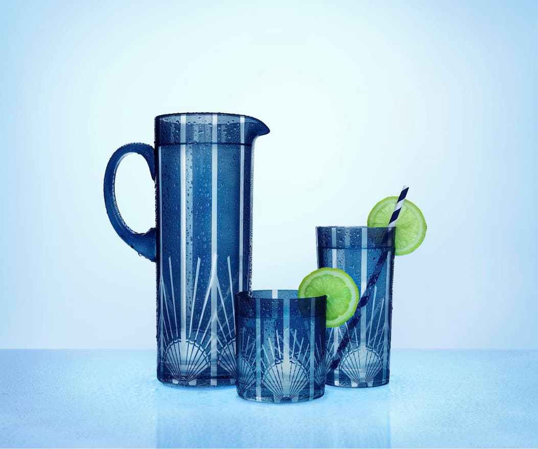 DISCOVER THE HAMPTONS COLLECTION