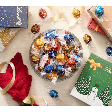 SH11/23 Lindt LINDOR 125pc Assorted Truffles w/5 Holiday Boxes