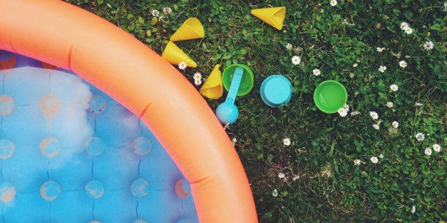 noyade piscine gonflable