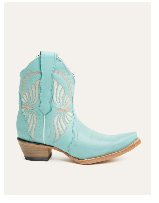 Shop Boots & Apparel