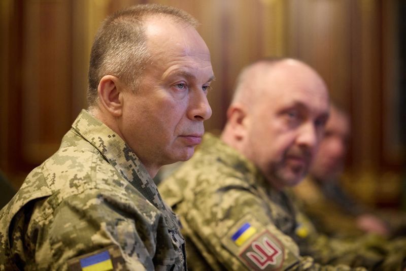 Top Ukrainian commander says readying for possible new Russian attack from north