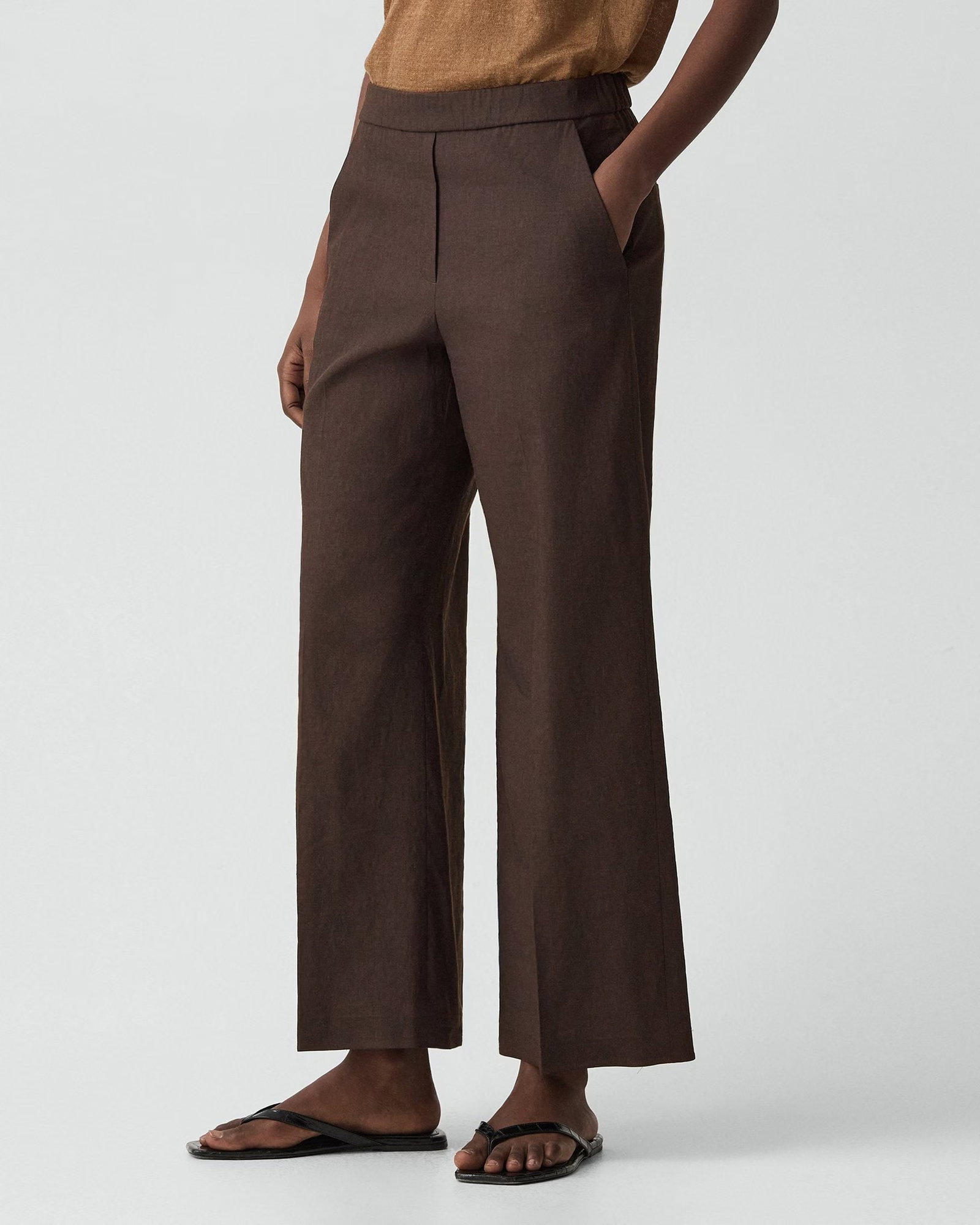 Classic Straight Pull-On Trousers in Good Linen