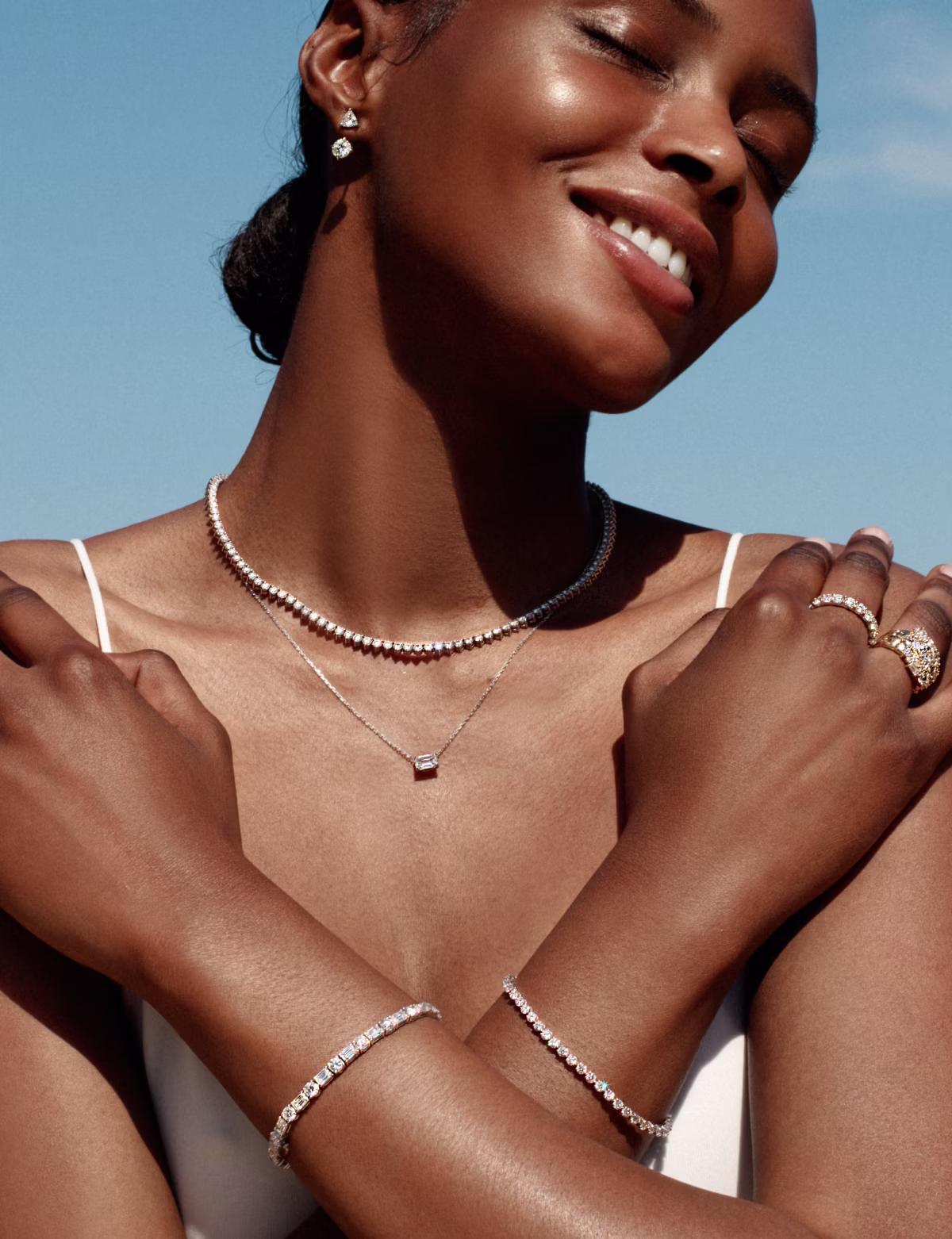 Whether on the beach or in the city, shine effortlessly all season long.