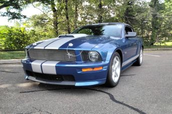 Drop-Top Muscle: 2008 Ford Mustang Shelby GT Convertible