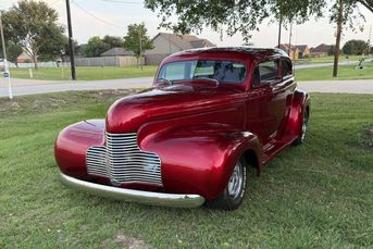 1940 Chevrolet Master 85 Town Sedan Street Rod With a 350 V8
