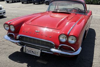 1961 Chevrolet Corvette Convertible With a 327/300-hp and a Four-Speed