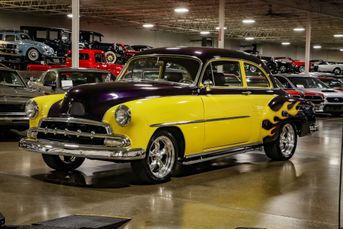 1952 Chevrolet Styleline Deluxe Street Rod With a 350 V8