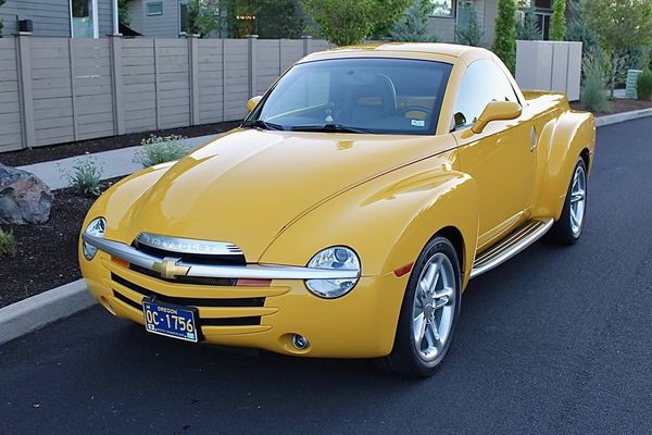 Low-Mileage 2004 Chevrolet SSR Hard-Top Convertible Pickup