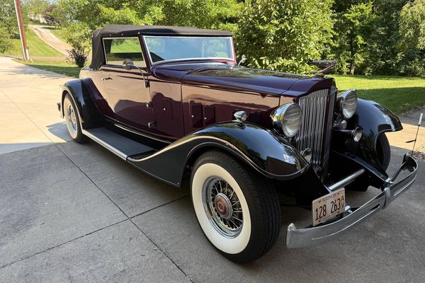 1933 Packard Roadster Replica with Continental Kit