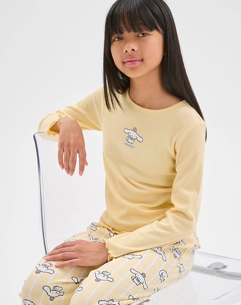 Girls 8-16 Hello Kitty knit PJ set