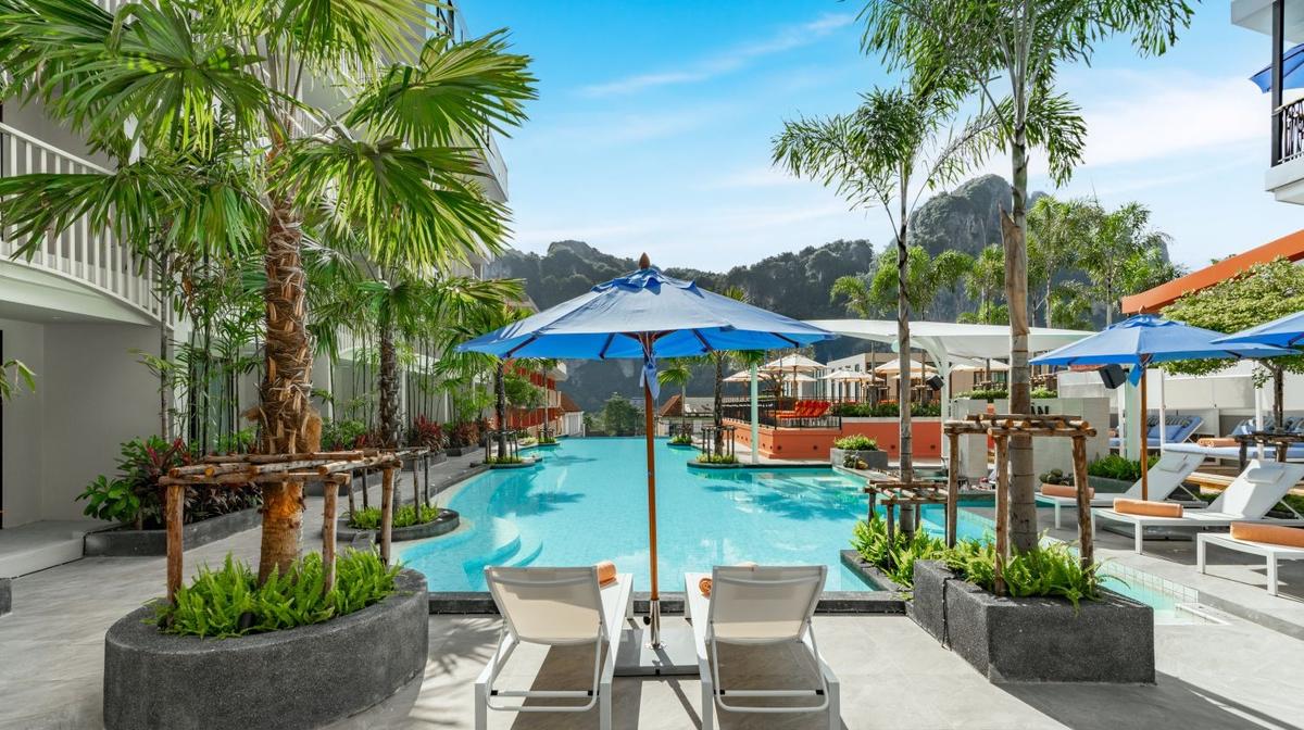 Thailand Grand Opening: Ao Nang Beach Escape with Daily Breakfast, Daily Cocktails & Nightly Dinner