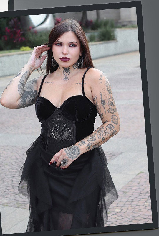 Mooncurrent Corset