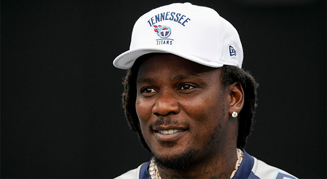 Former NFL RB Chris Johnson brings back Ice Bucket Challenge as he continues fight against ALS