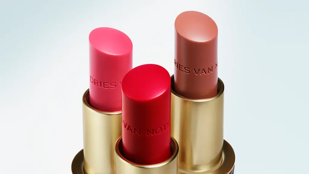 pink lipsticks