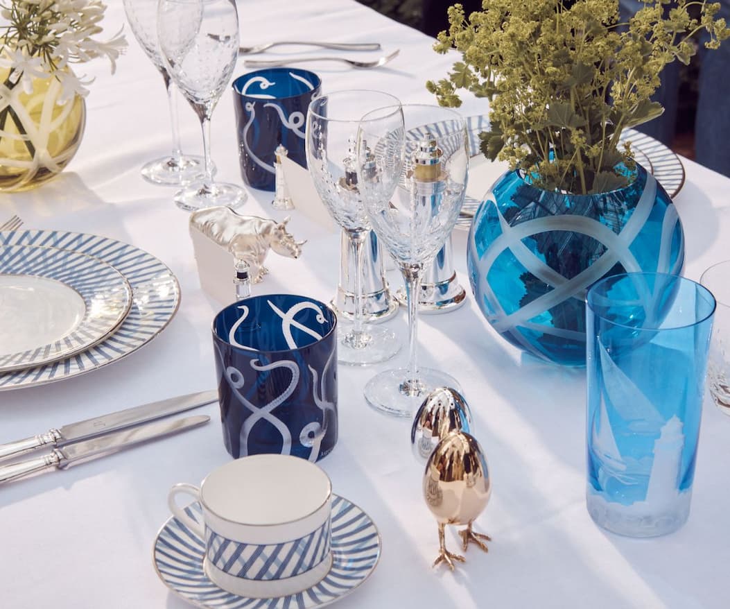 DISCOVER SUMMER ENTERTAINING