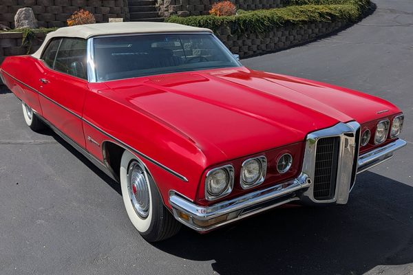 Family-Size Ragtop: 1970 Pontiac Bonneville Convertible