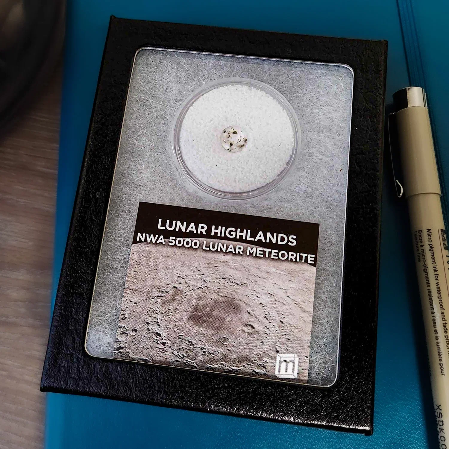 Image of Lunar Highlands - Classic Riker Box Specimens