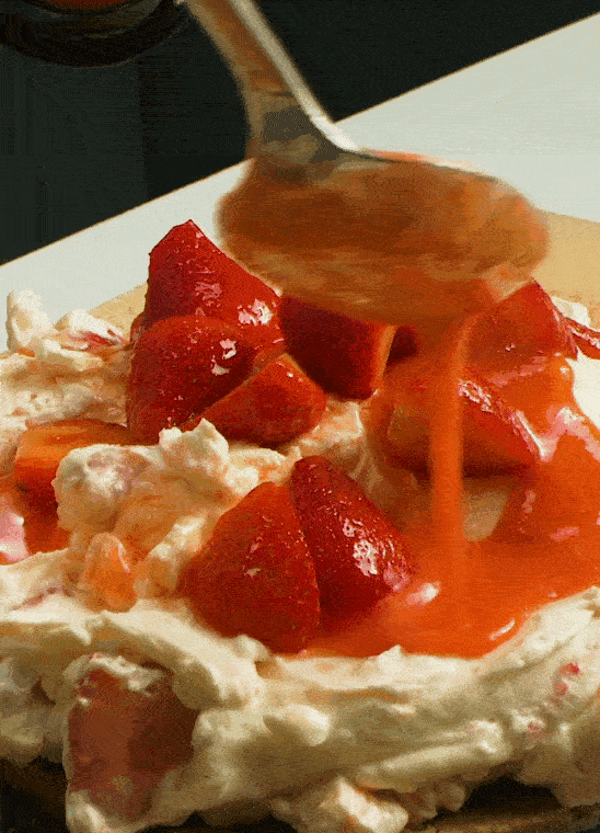 When Eton mess meets cheesecake