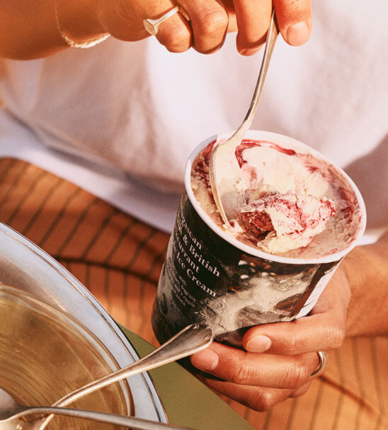 No.1 Vanilla & British Blackcurrant Ripple Ice Cream