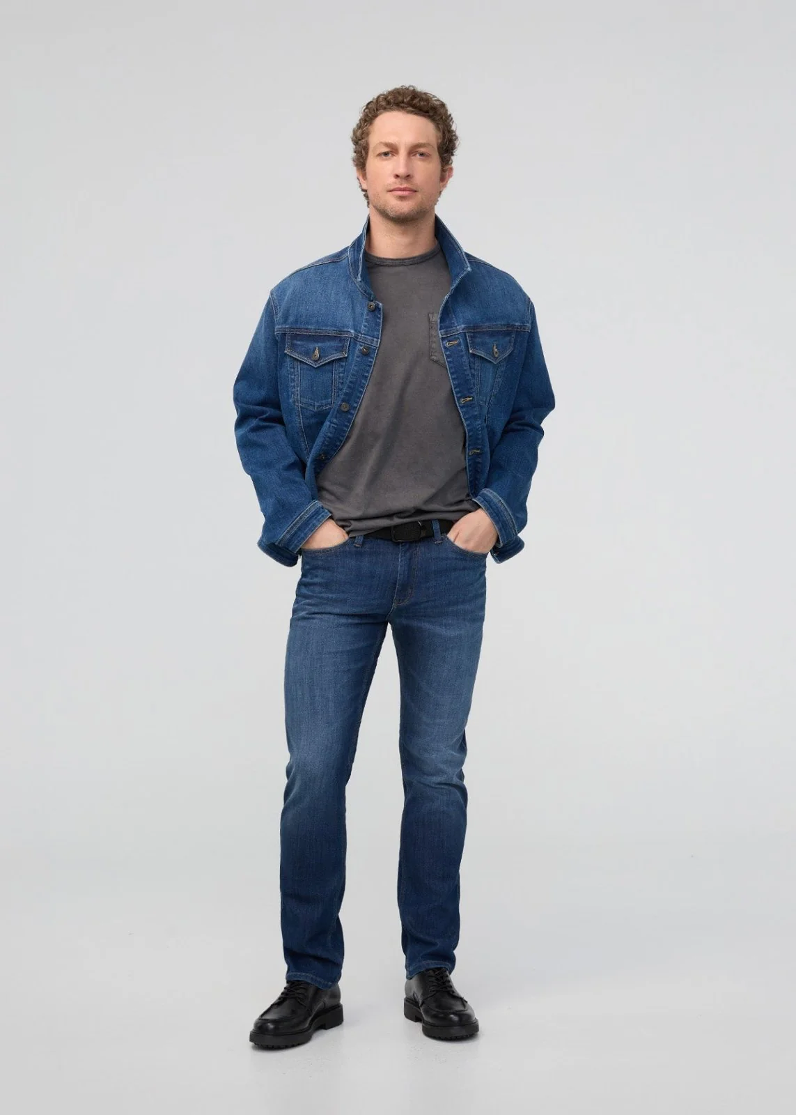 Image of Performance Denim Slim Straight - Ocean Swell