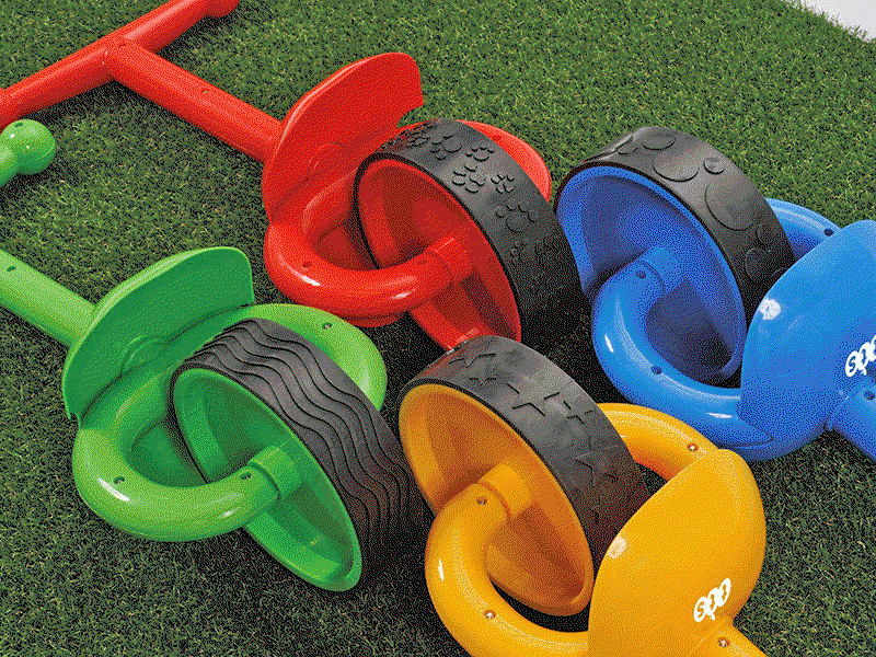 4 Outdoor Trundle Pattern Wheelers