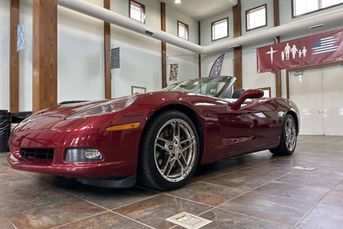 2006 Chevrolet Corvette Convertible Powered by 400hp LS2 V8 & 6-Soeed Manual