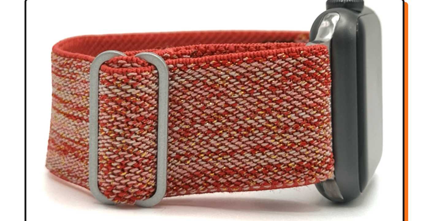 Close-up of the Quartz ruby red woven watch band.