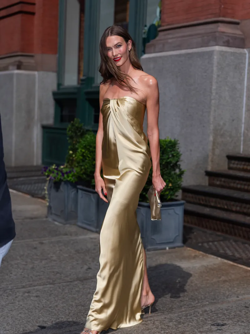 NEW YORK, NEW YORK - JULY 03: Karlie Kloss is seen in SoHo on July 03, 2026 in New York City. (Photo by TheStewartofNY/GC Images)
