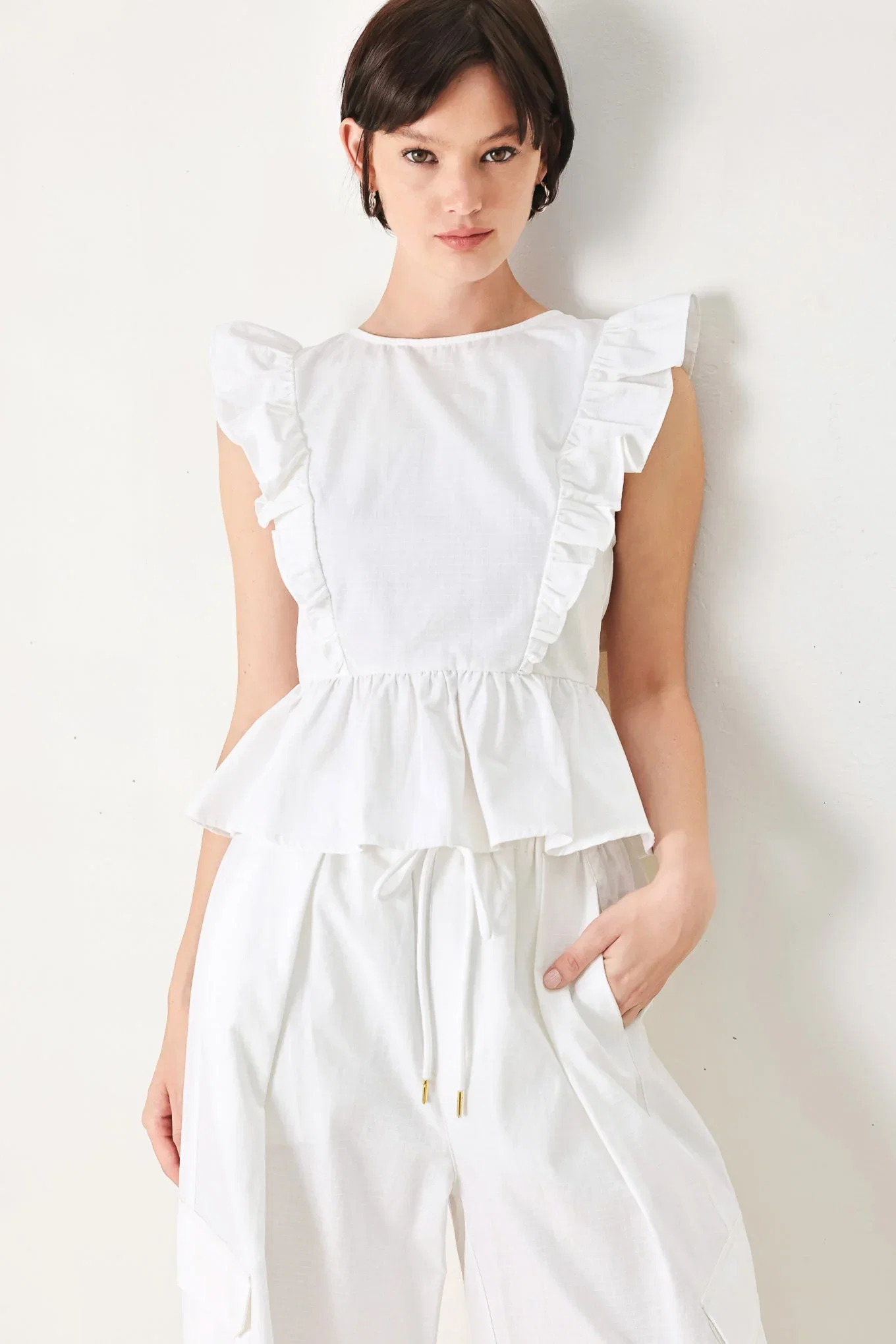 Image of White Blossom Woven Top