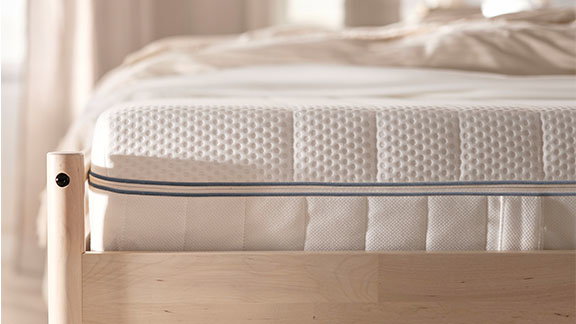 The ÅBROTTEN foam mattress, Queen