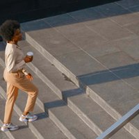 This Enjoyable 5-Minute Habit Can Boost Your Mood During The Day
