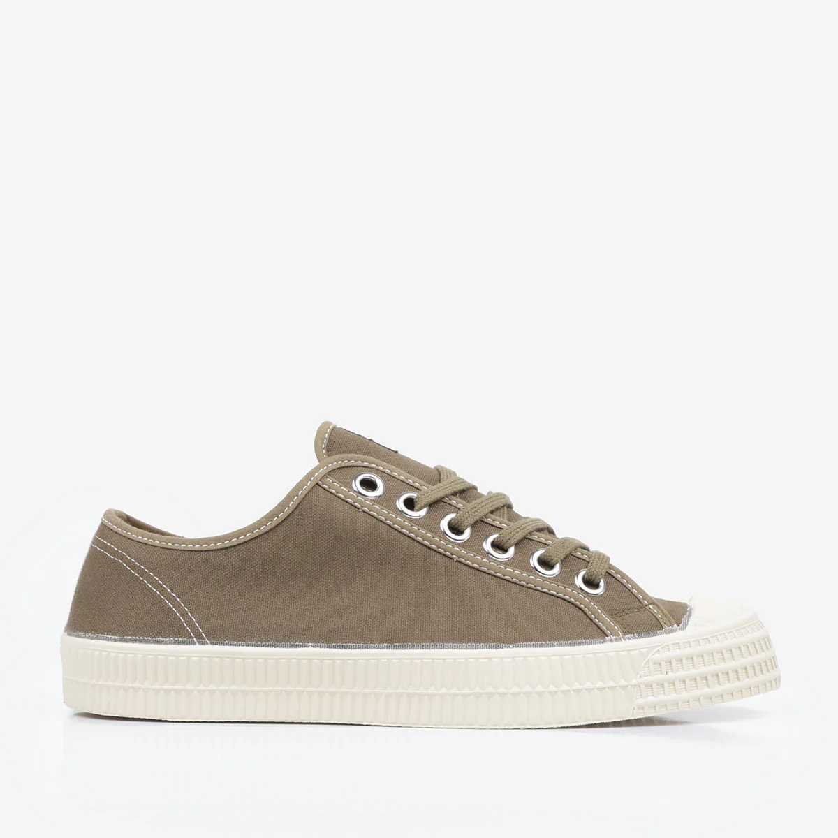 Novesta Star Master Contrast Stitch Shoes at Urban Industry Store 