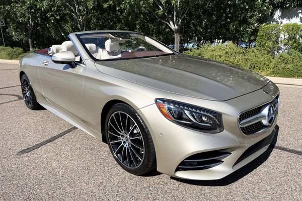 18K-Mile 2019 Mercedes-Benz S560 Cabriolet Exclusive Edition in Aragonite Silver