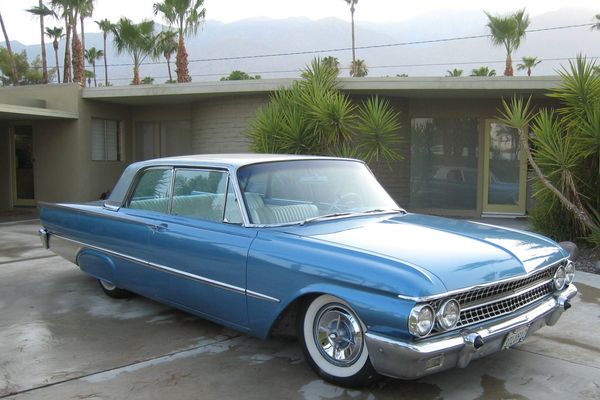 Customized 1961 Ford Galaxie Club Victoria Hardtop With a 390 V8