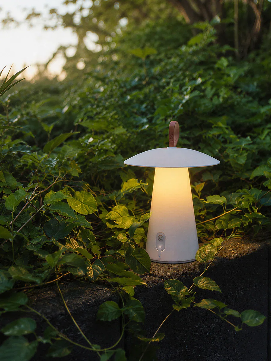 Lucide Outdoor