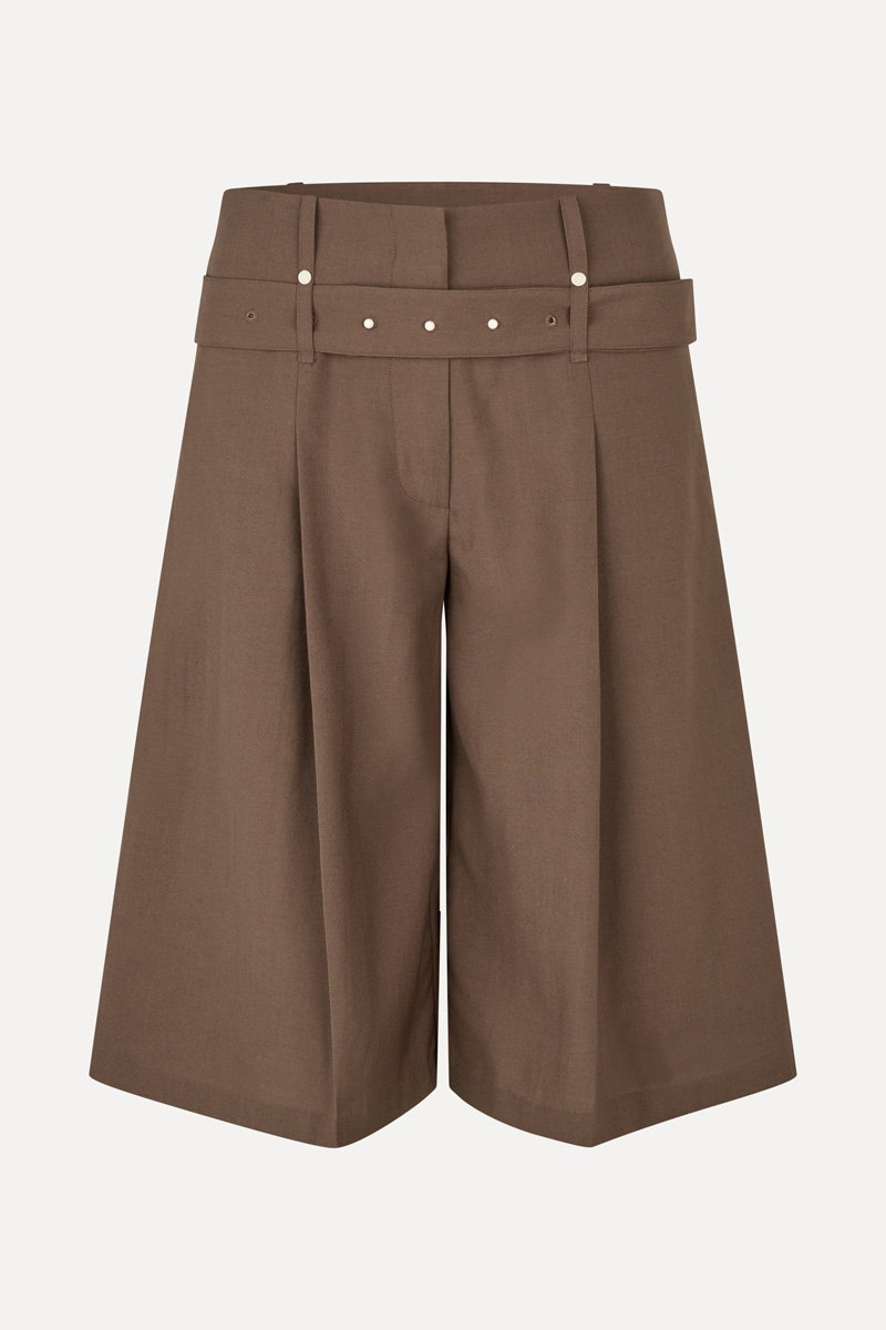 Belted Tailored Bermuda - Chicory Coffee