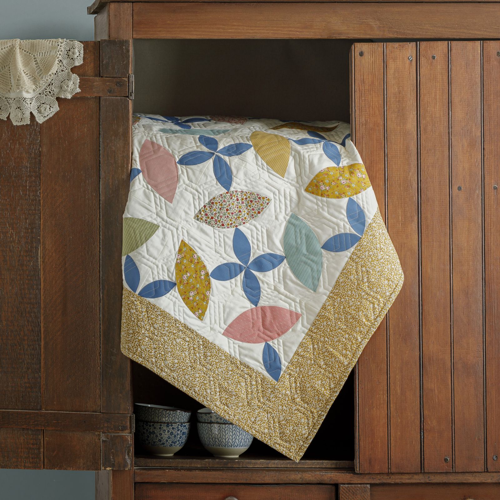 Orange Peel Lattice Quilt