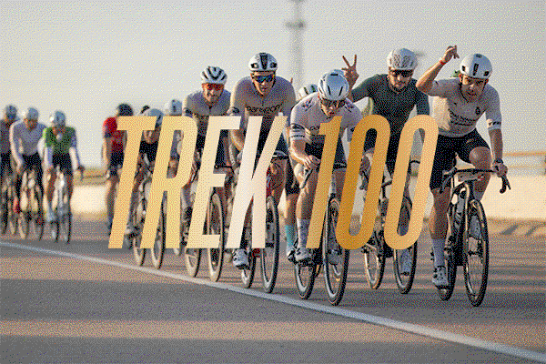 Cyclists rolling out at Trek 100 Texas