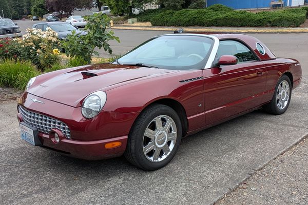Retro 'Bird: 2004 Ford Thunderbird Premium Convertible With Both Tops