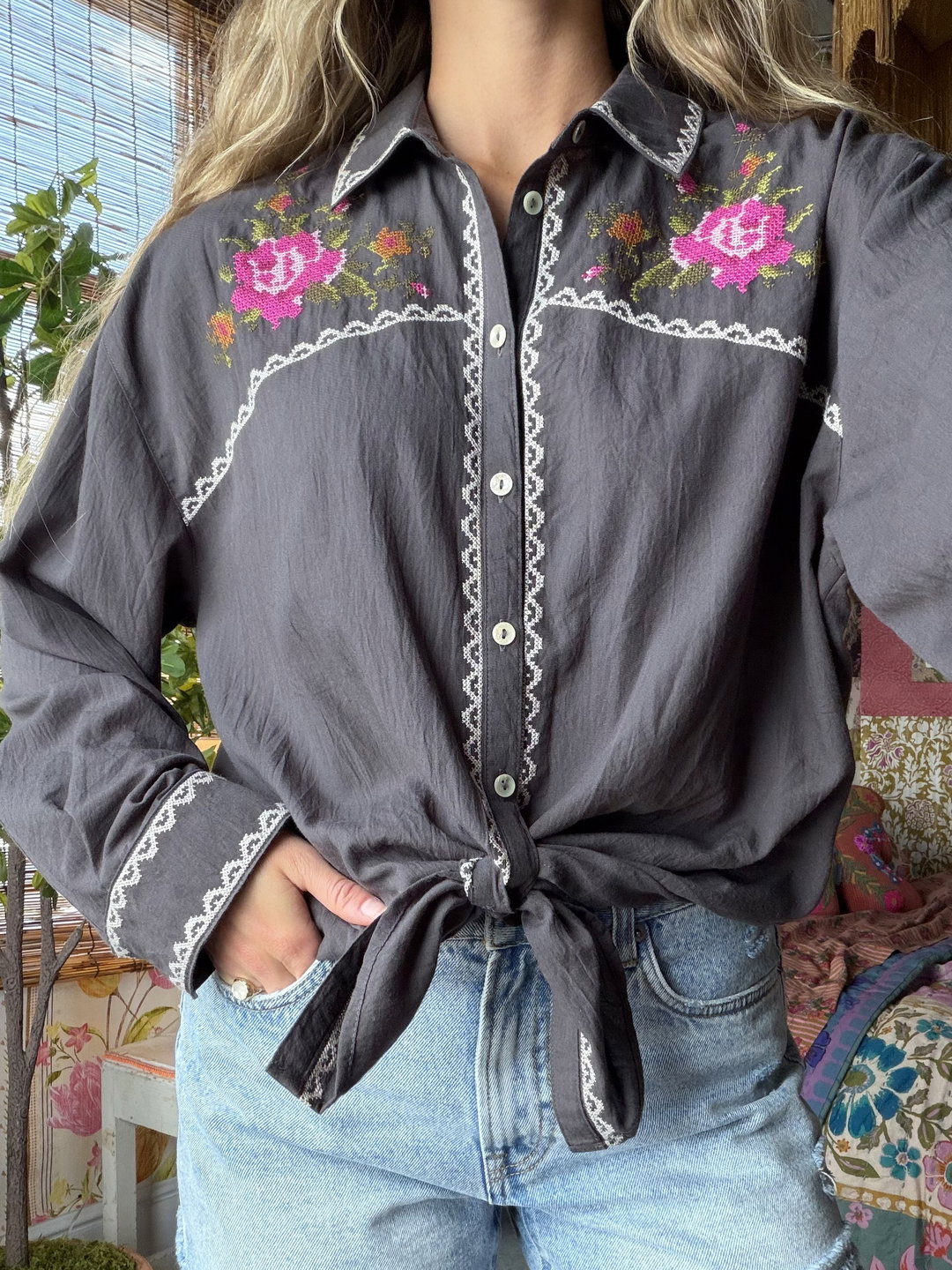 TOPS & KIMONOS